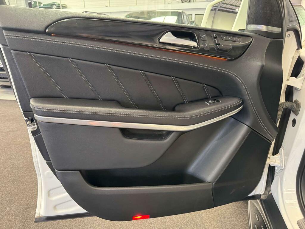 Mercedes-Benz GL Class Glc 250 D 4Matic Black #36