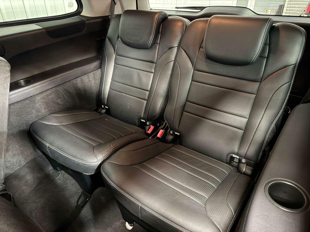 Mercedes-Benz GL Class Glc 250 D 4Matic Black #40