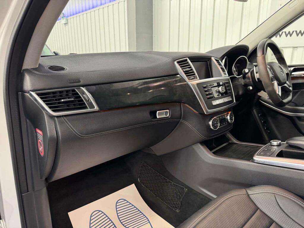 Mercedes-Benz GL Class Glc 250 D 4Matic Black #32