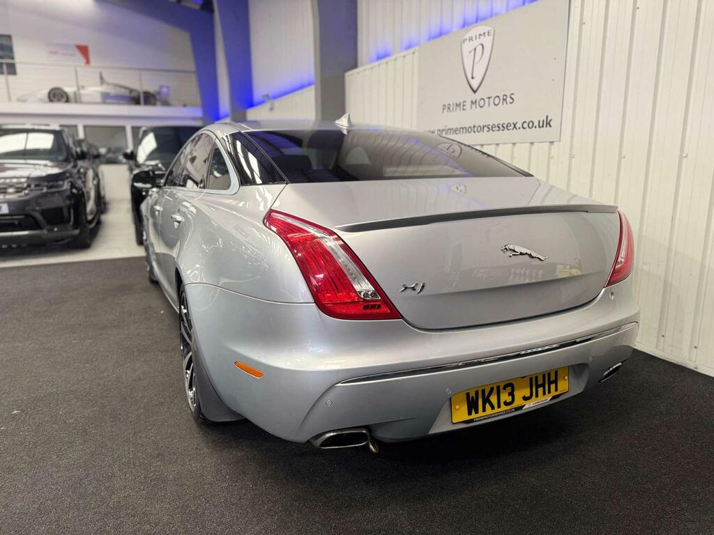 Jaguar XJ Portfolio V6 D  #13