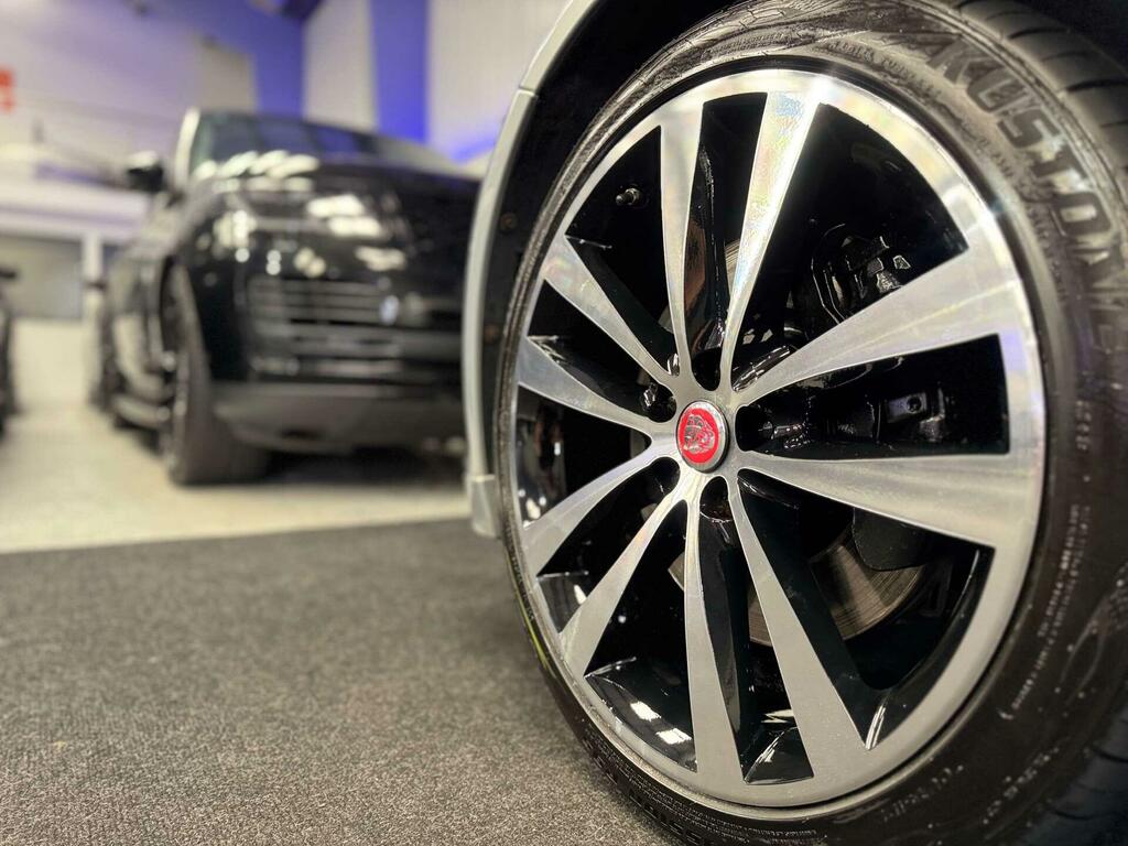 Jaguar XJ Portfolio V6 D  #30