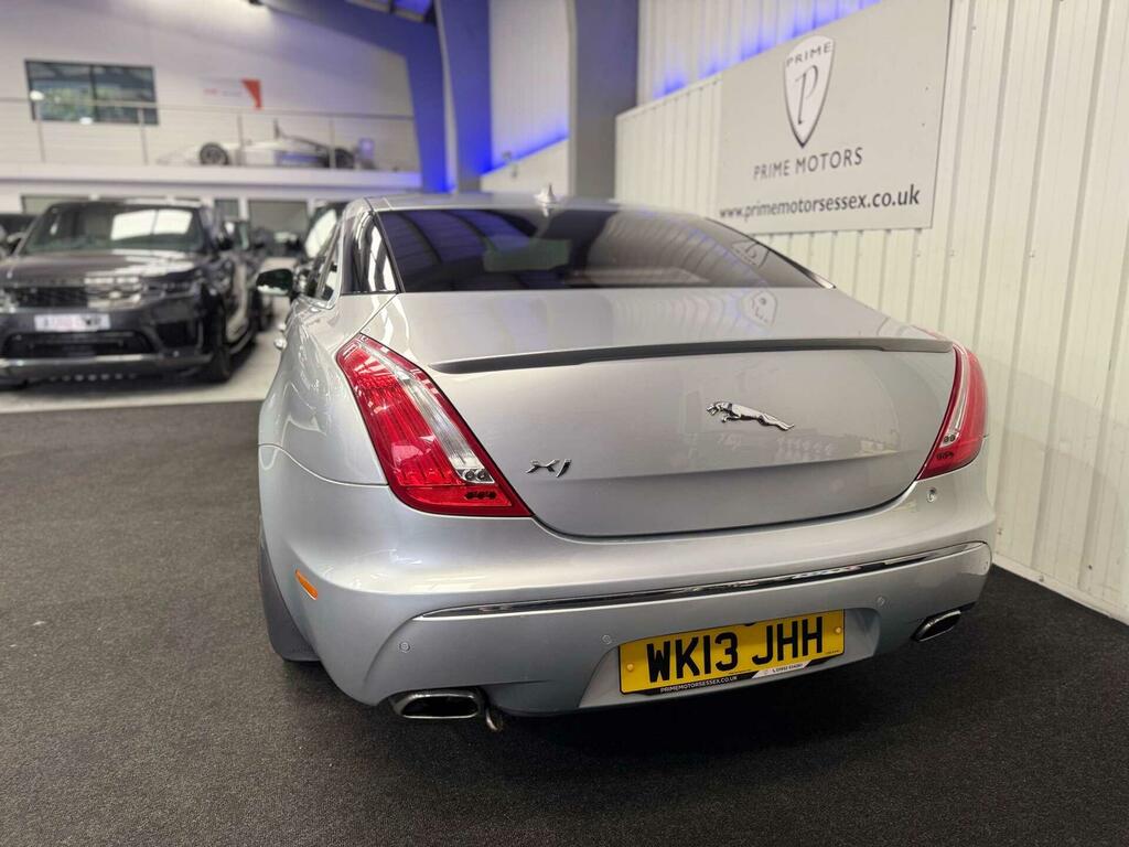 Jaguar XJ Portfolio V6 D  #14