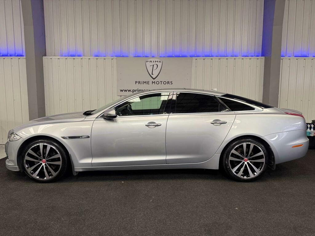 Jaguar XJ Portfolio V6 D  #10