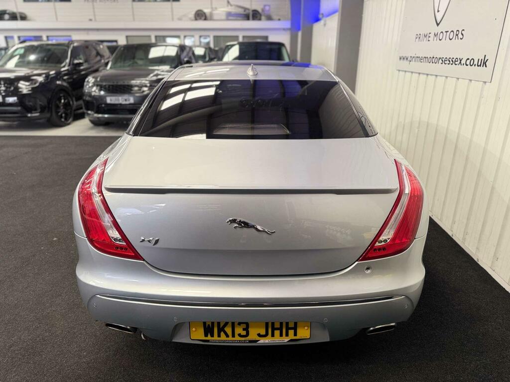 Jaguar XJ Portfolio V6 D  #16