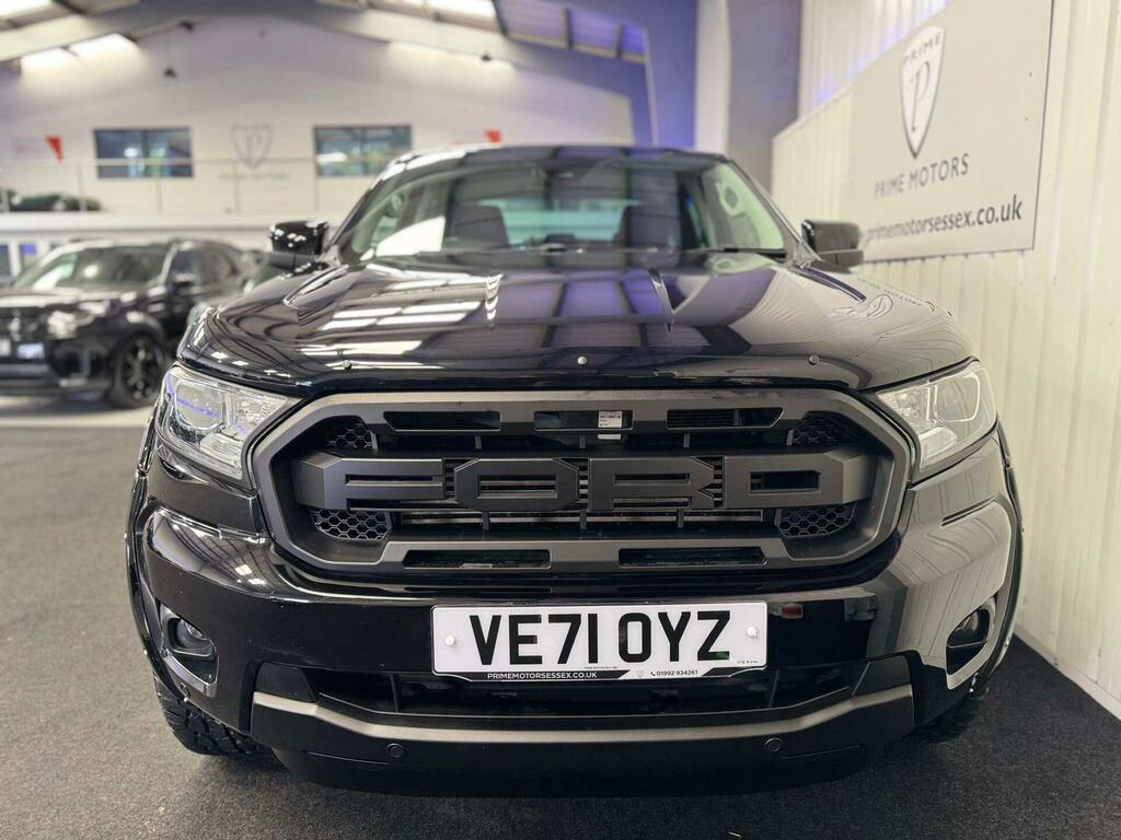 Ford Ranger Limited Black #5