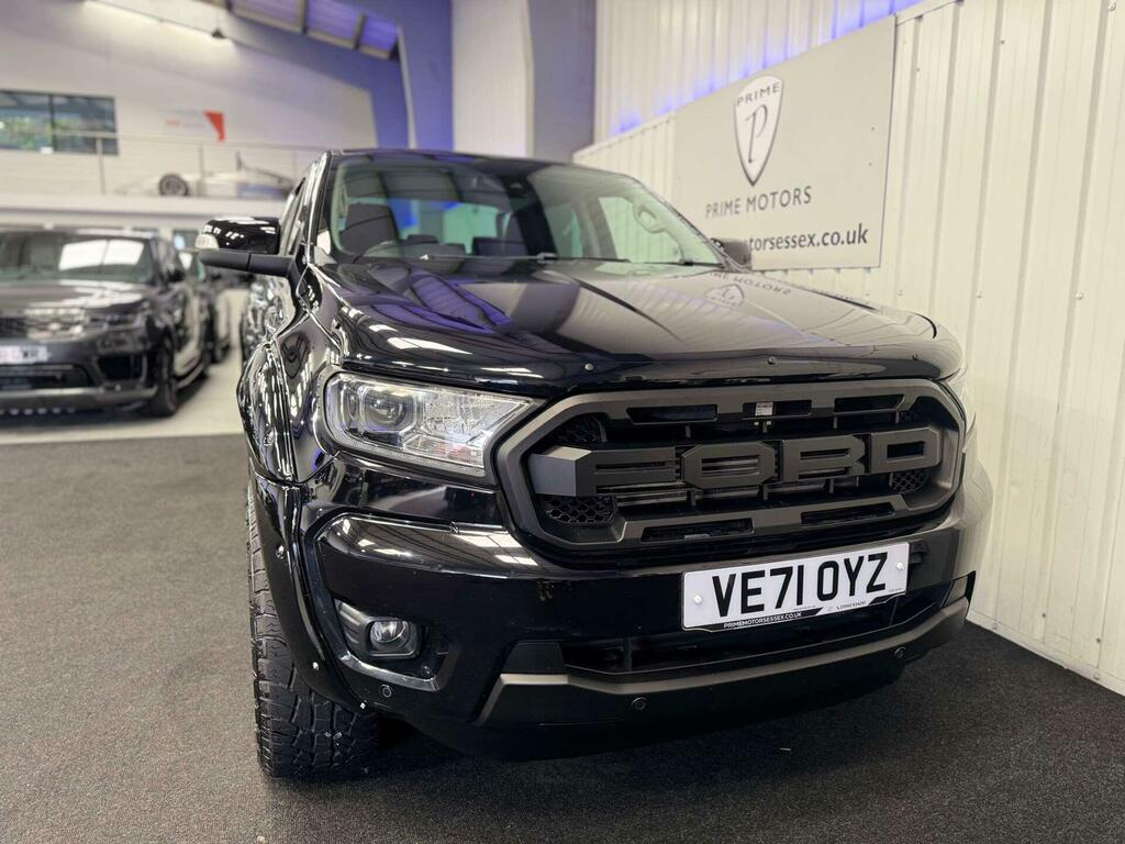 Ford Ranger Limited Black #4