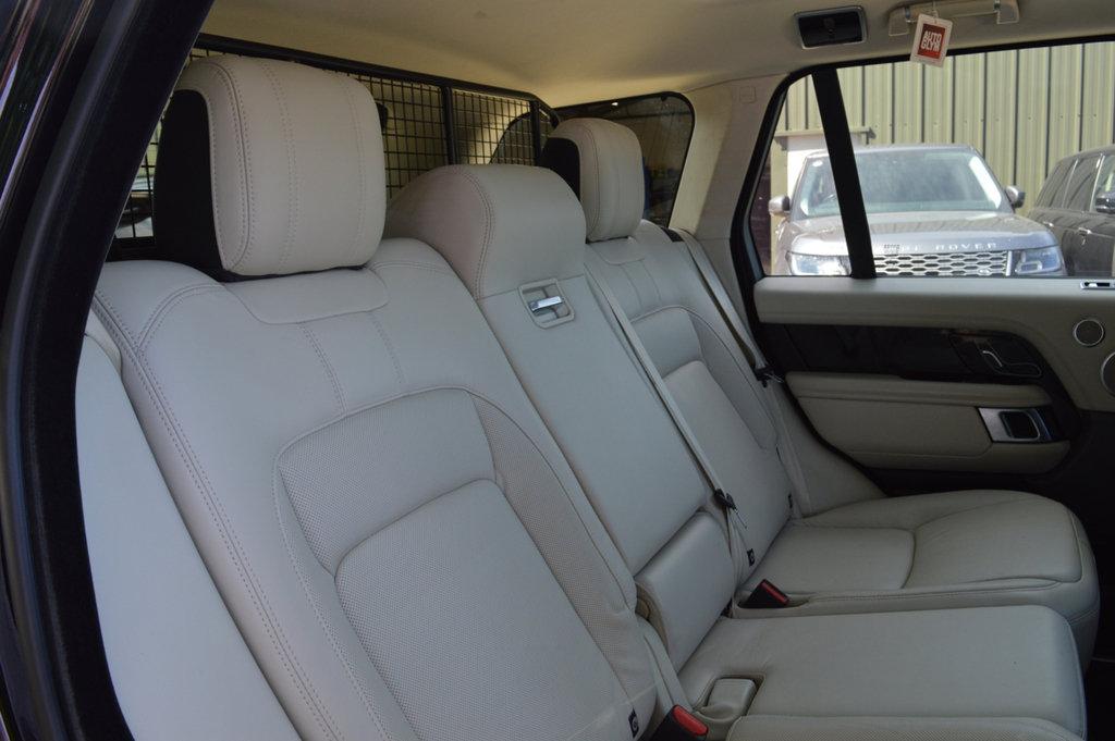 Land Rover Range Rover Suv 2.0 P400e 13.1Kwh 4Wd Euro White #76