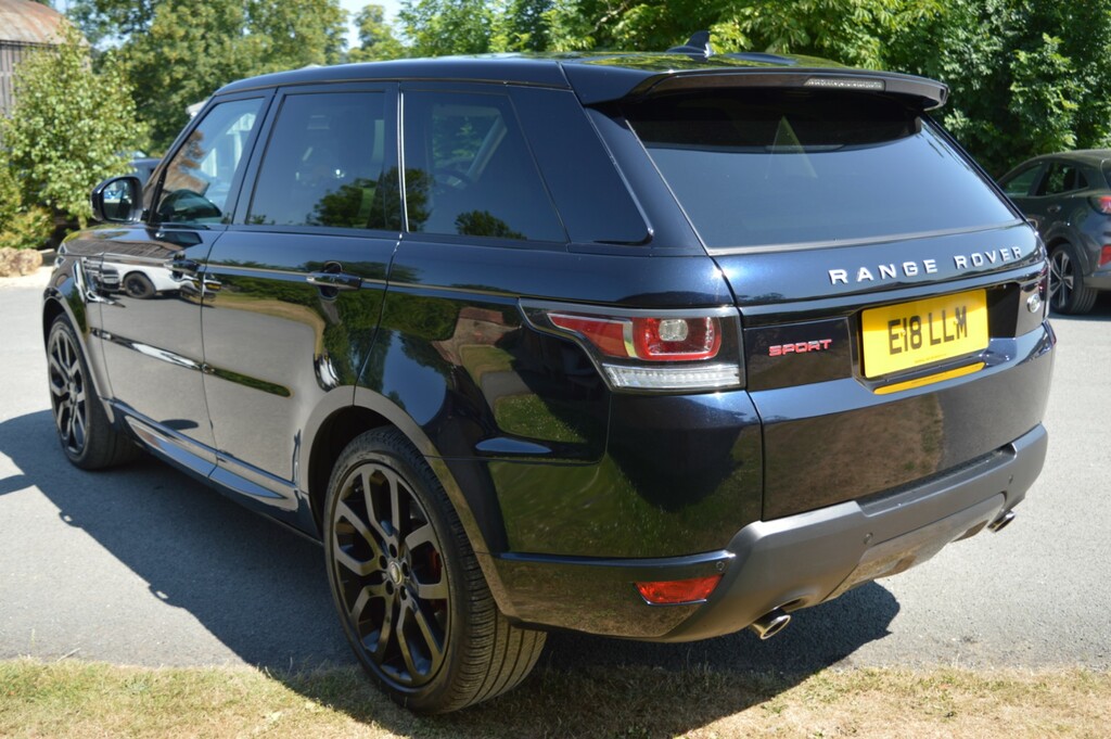 Land Rover Range Rover Sport Suv E18LLM #3