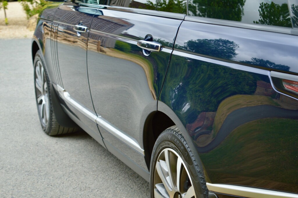 Land Rover Range Rover Core Black #70