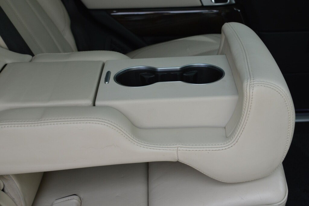 Land Rover Range Rover Core Black #61