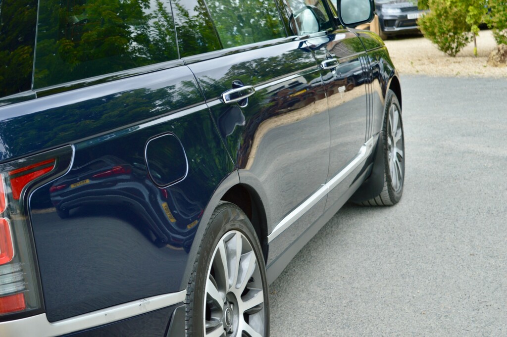 Land Rover Range Rover Core Black #14