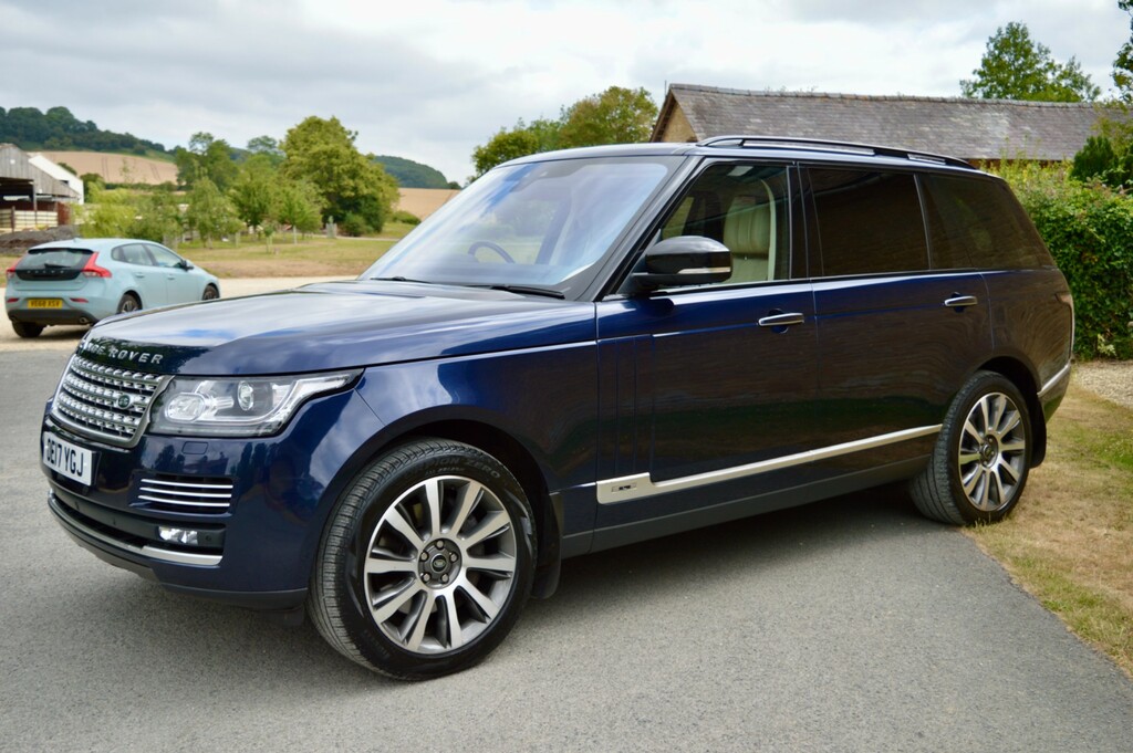 Land Rover Range Rover Core Black #7