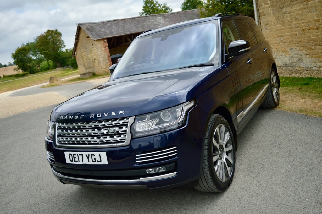 Land Rover Range Rover Suv #3