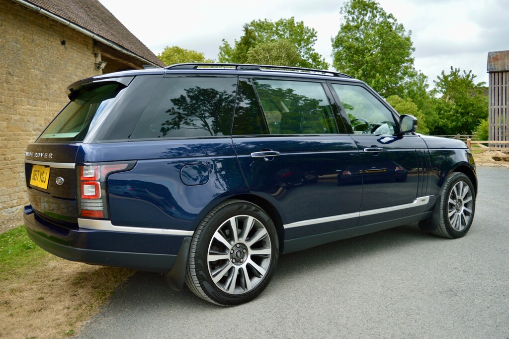 Land Rover Range Rover Core Black #15