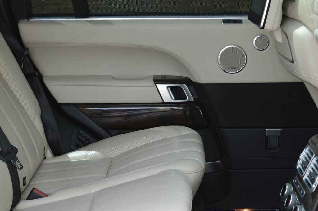 Land Rover Range Rover Core Black #28