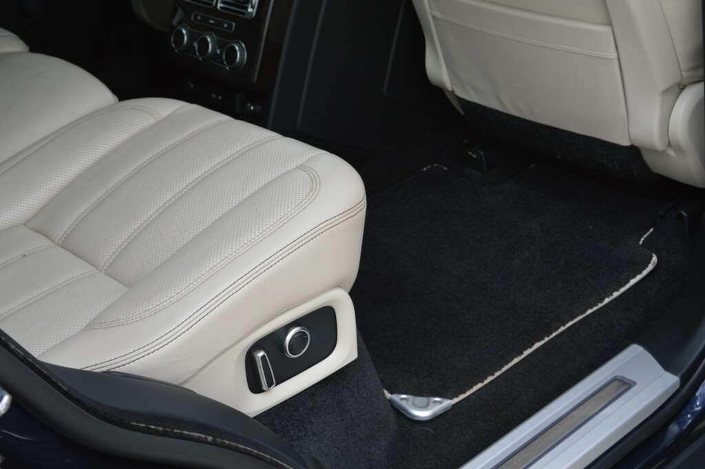 Land Rover Range Rover Core Black #55
