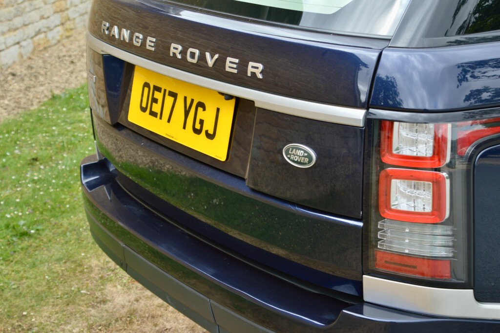 Land Rover Range Rover Core Black #11