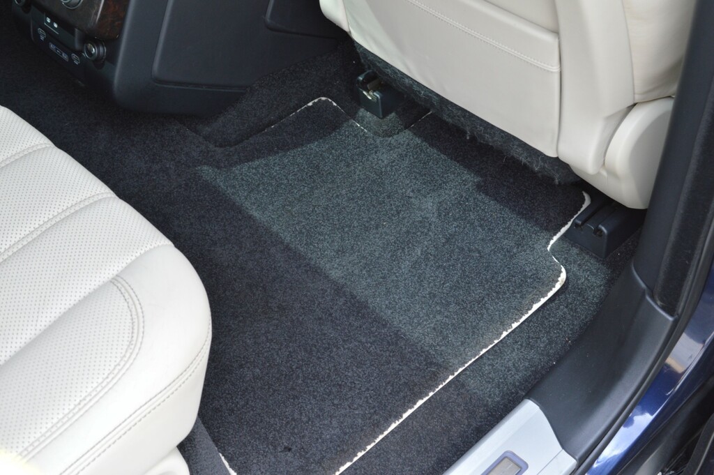 Land Rover Range Rover Core Black #62