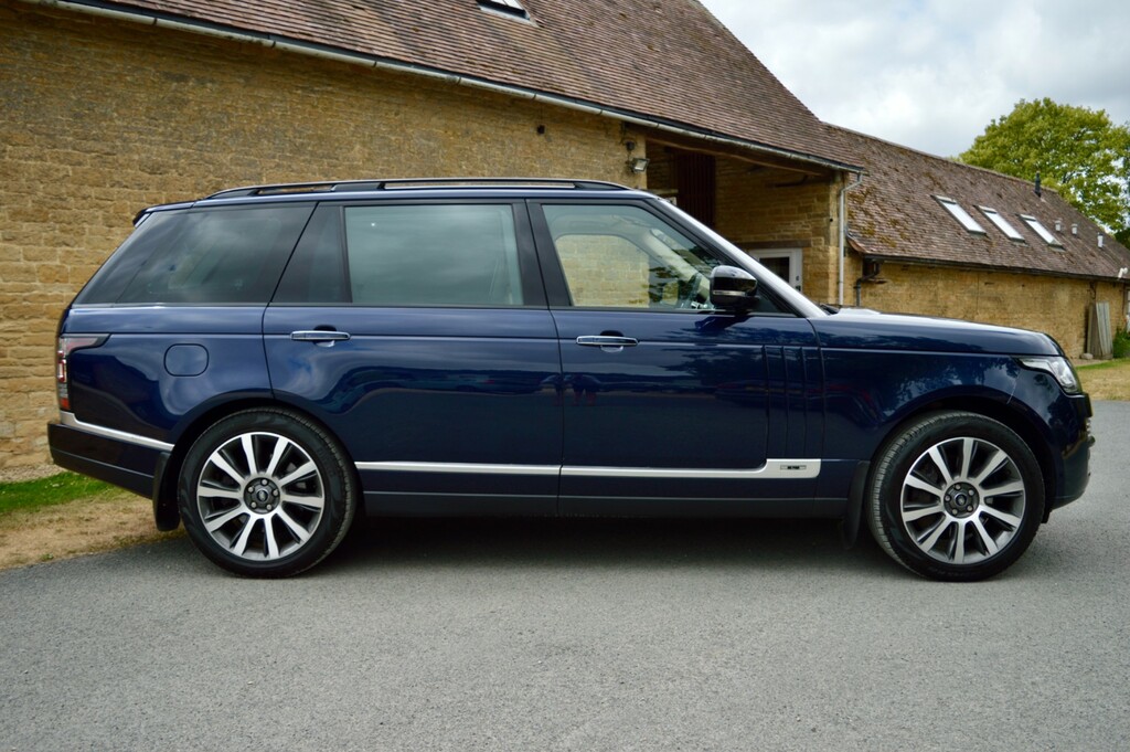 Land Rover Range Rover Core Black #12