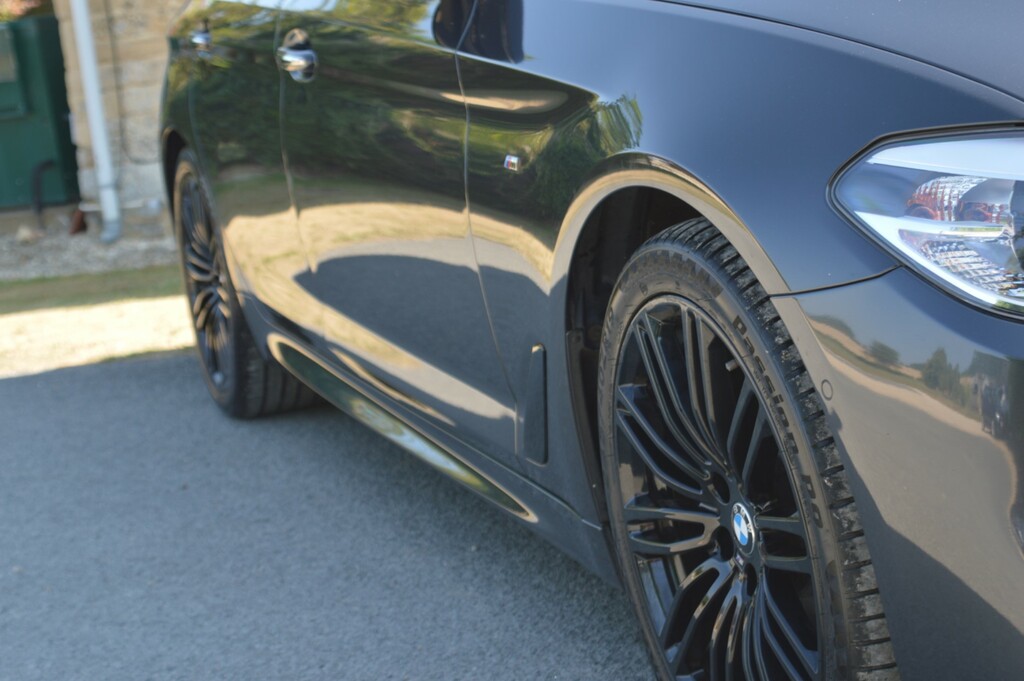 BMW 5 Series Saloon SC18VFZ #5