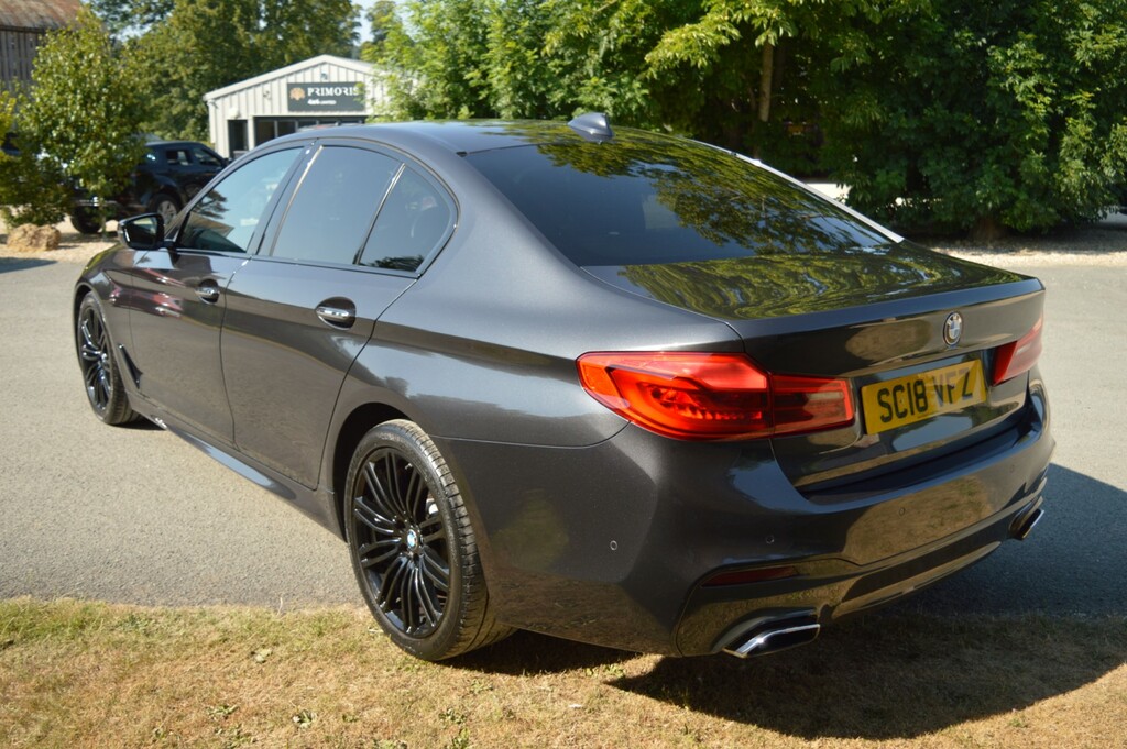BMW 5 Series Saloon SC18VFZ #4