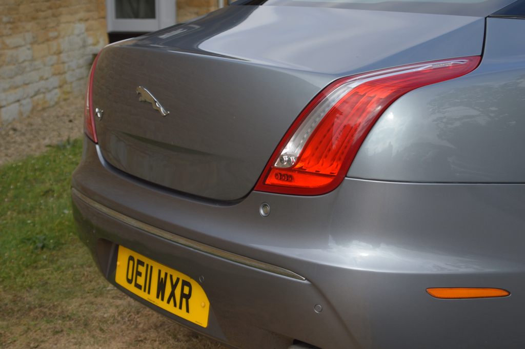 Jaguar XJ Saloon 3.0D  #42