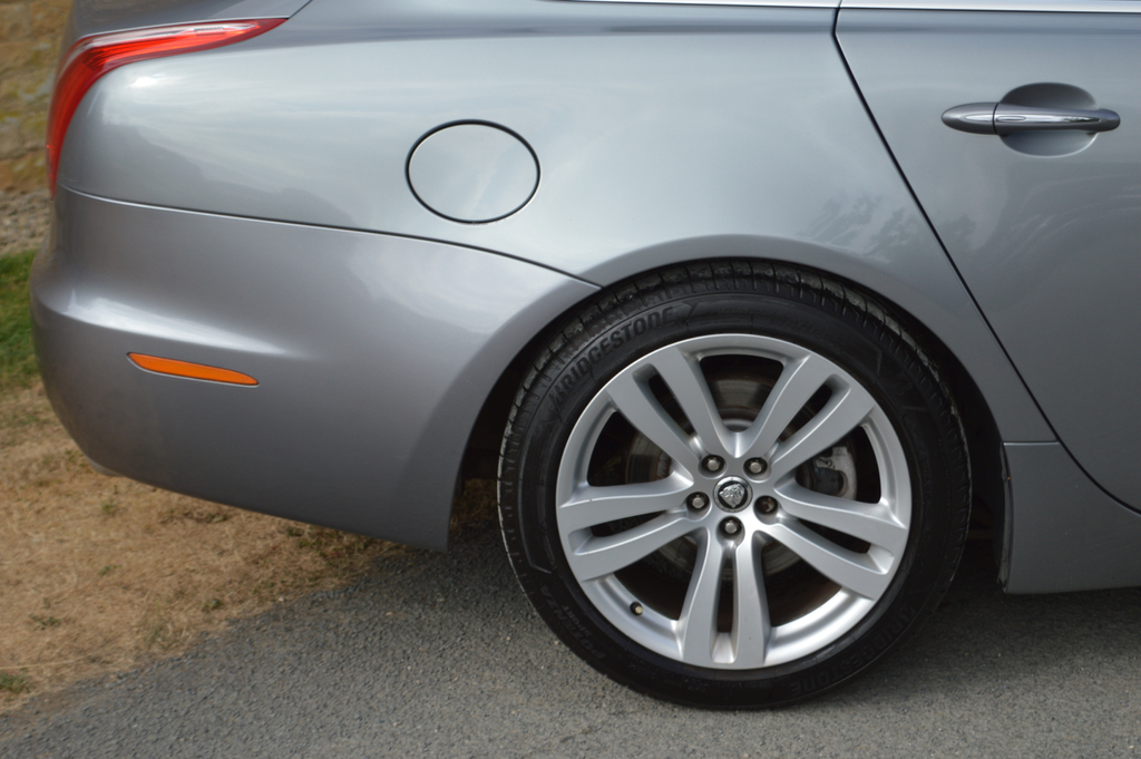 Jaguar XJ Saloon 3.0D  #32