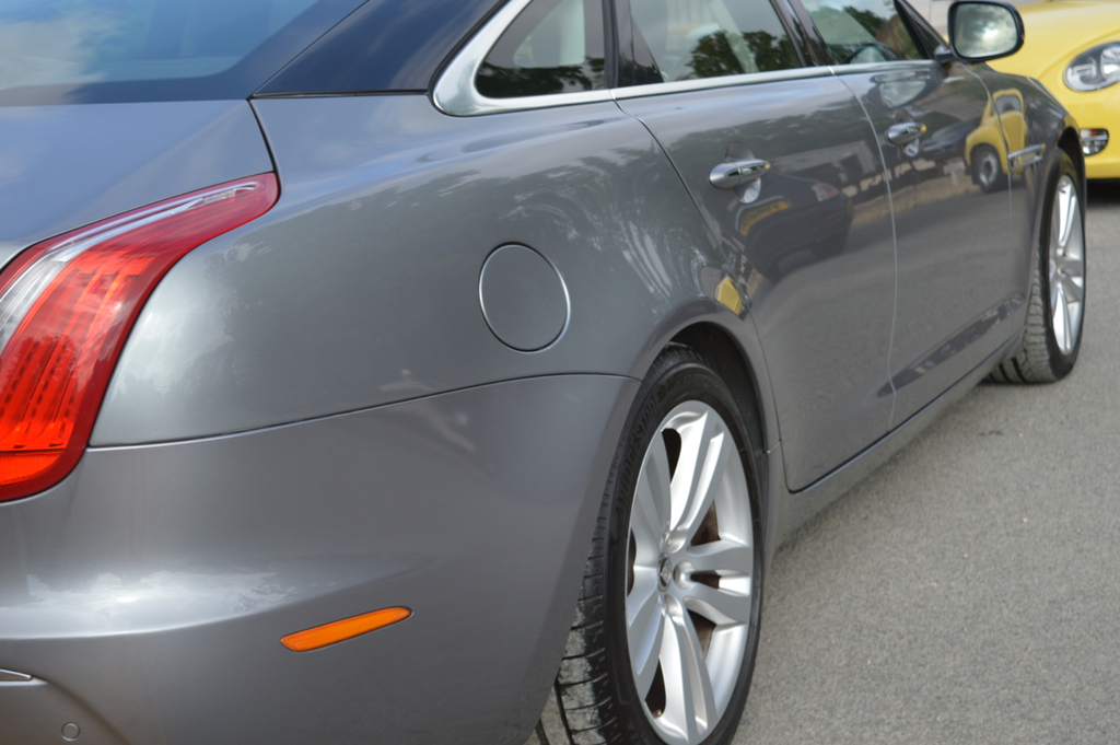 Jaguar XJ Saloon 3.0D  #51