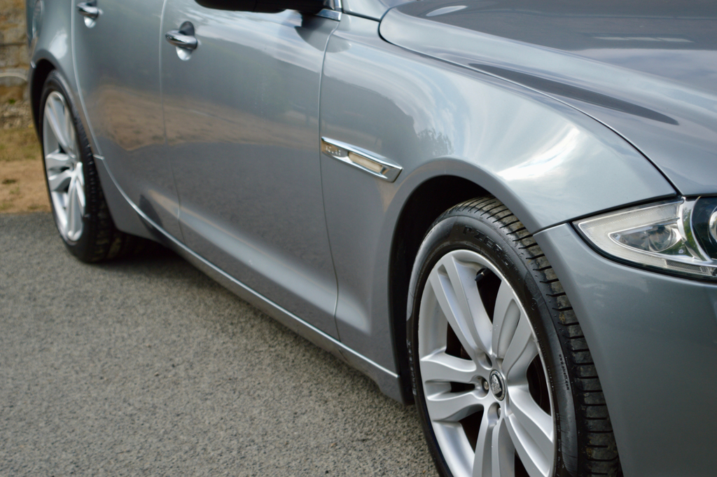 Jaguar XJ Saloon  #6