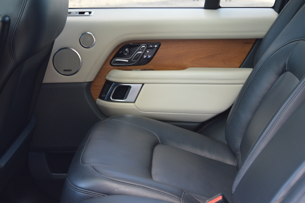 Land Rover Range Rover 2.0 P400e Westminster Blue #32