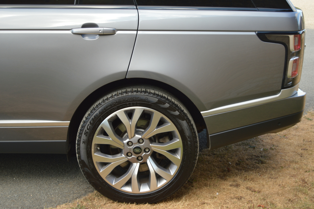 Land Rover Range Rover 2.0 P400e Westminster Blue #46