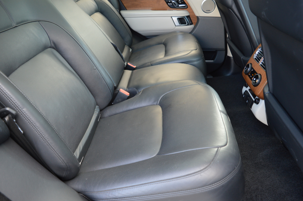 Land Rover Range Rover 2.0 P400e Westminster Blue #29