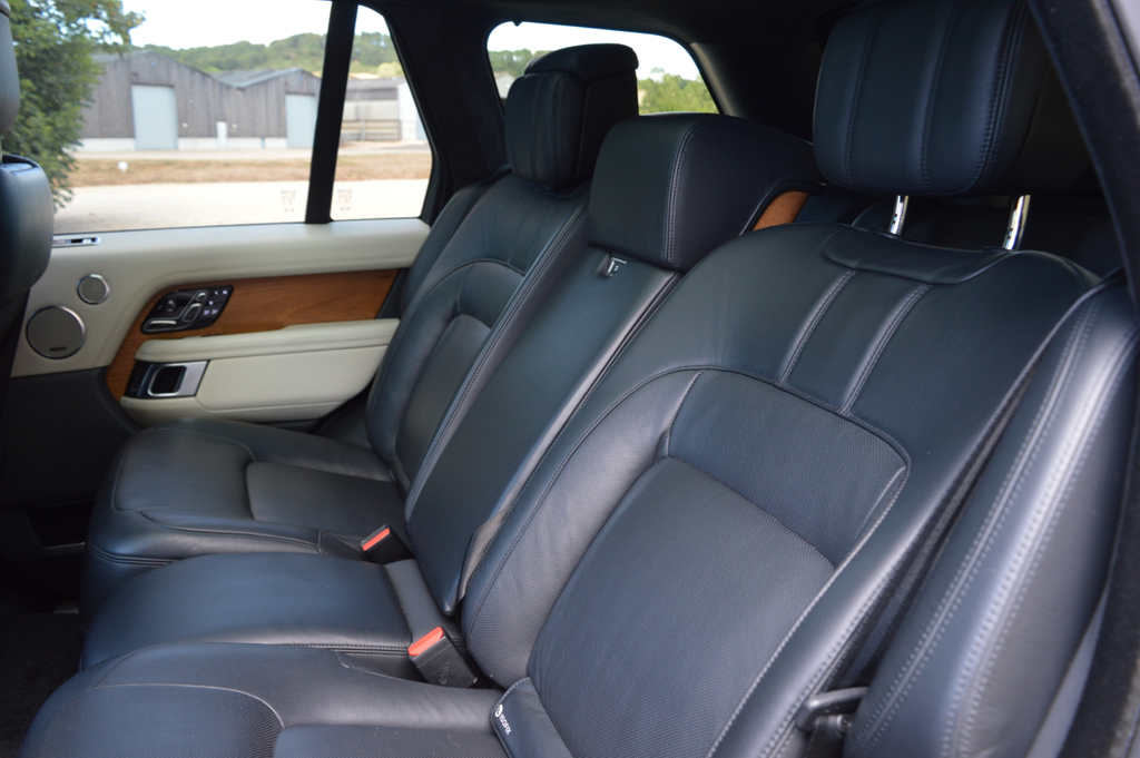 Land Rover Range Rover 2.0 P400e Westminster Blue #25