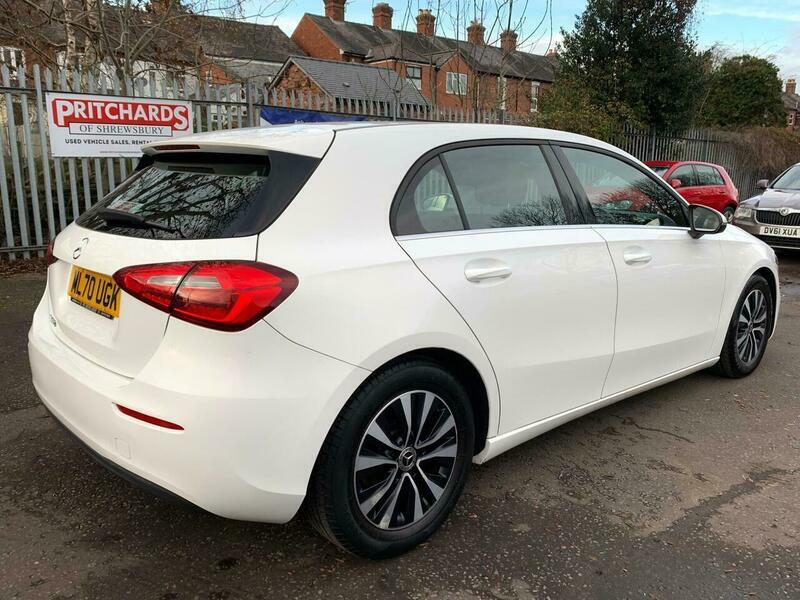 Mercedes-Benz A Class 1.3 A180 Se Euro ML70UGK White #3