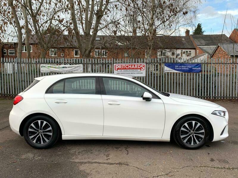 Mercedes-Benz A Class 1.3 A180 Se Euro ML70UGK White #4