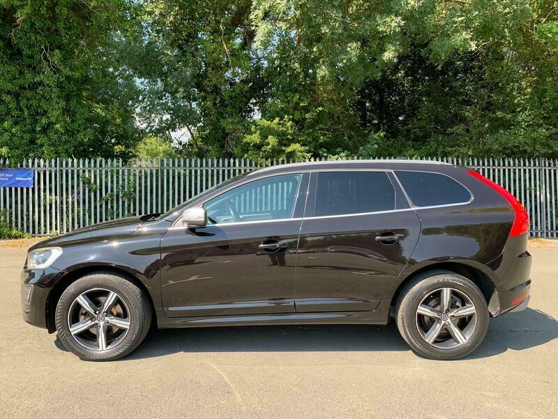 Volvo XC60 2.4 D5 R-design Lux Black #6