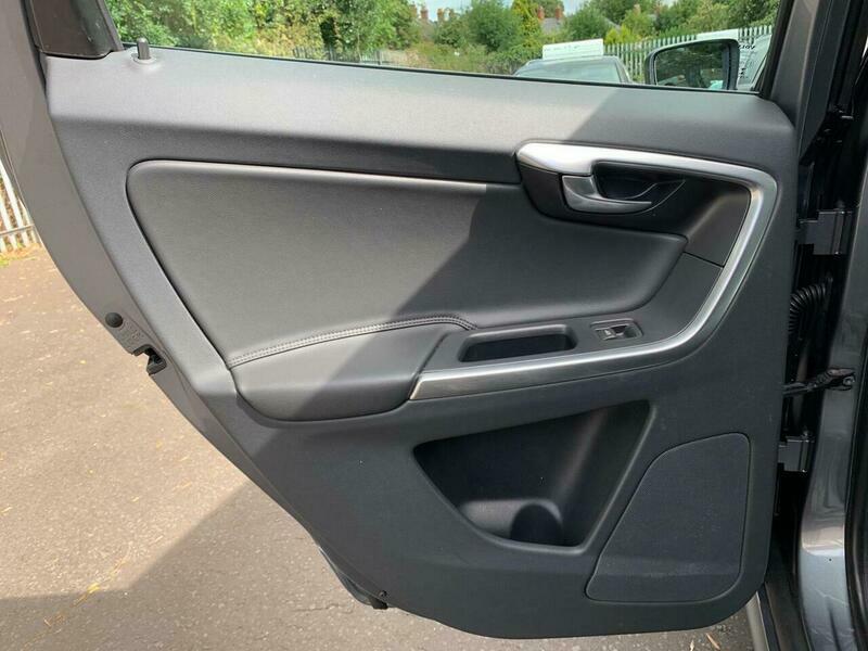 Volvo XC60 Volvo R-design D4 Awd Blue #59