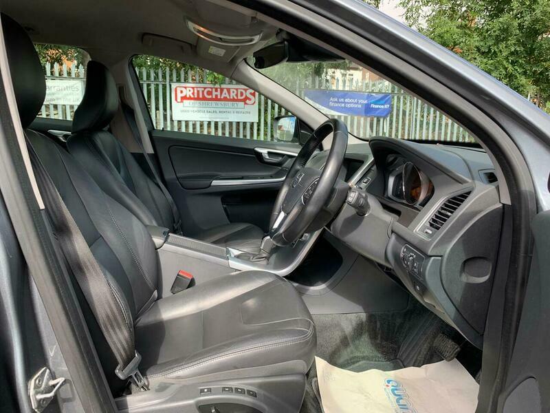 Volvo XC60 Volvo R-design D4 Awd Blue #46