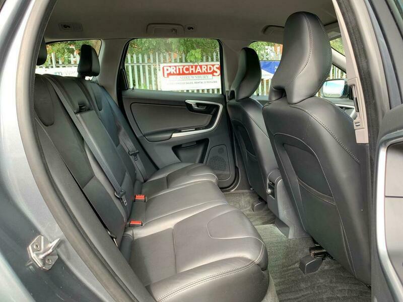 Volvo XC60 Volvo R-design D4 Awd Blue #45