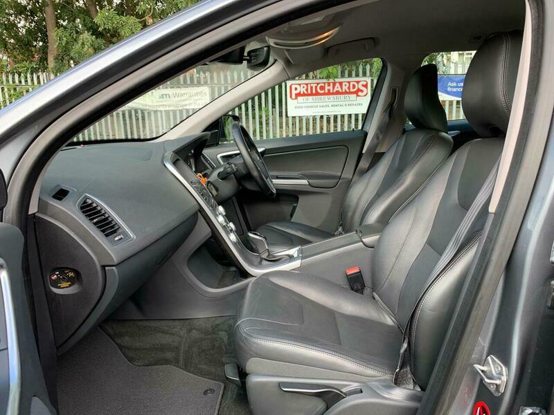 Volvo XC60 Volvo R-design D4 Awd Blue #47