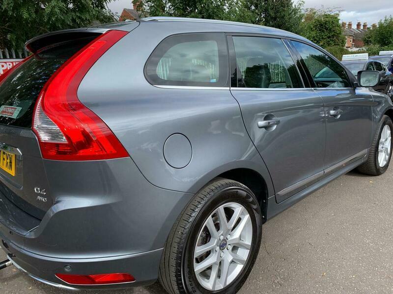 Volvo XC60 Volvo R-design D4 Awd Blue #25