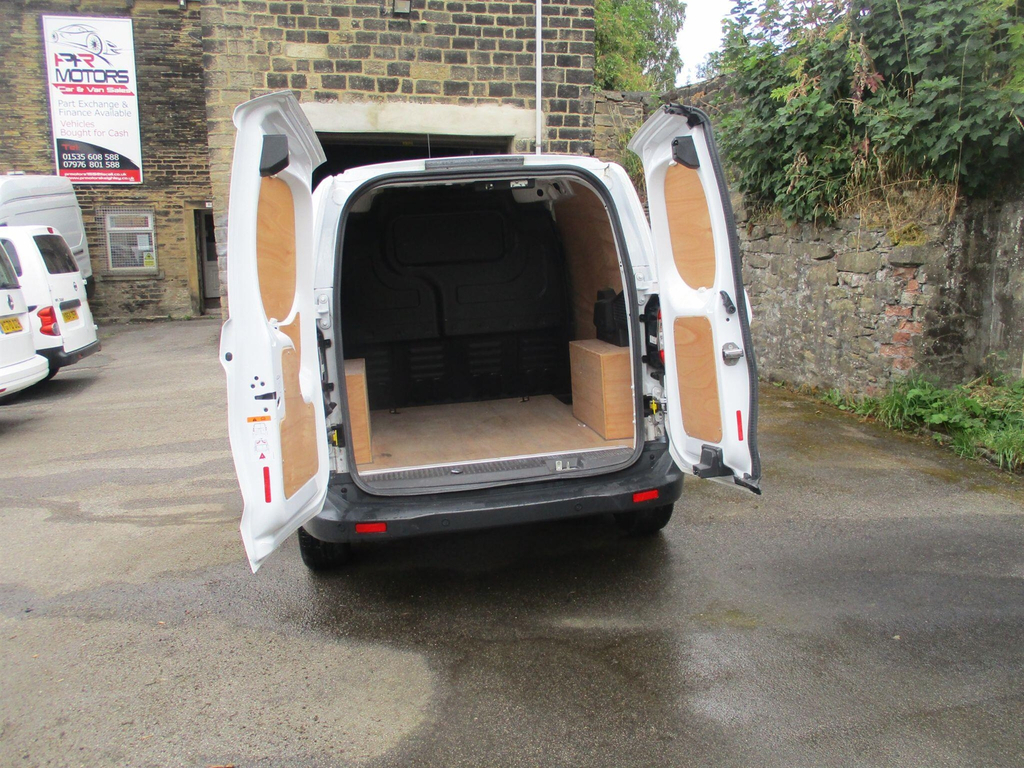 Ford Transit Courier 1.0 Ecoboost Leader L1 Euro 6 Ss  #3