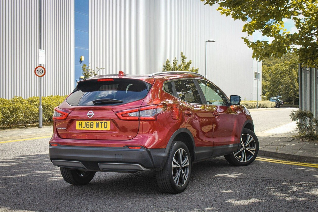 Nissan Qashqai 1.3 Dig-t N-connecta Euro 6 Ss HJ68WTD #5
