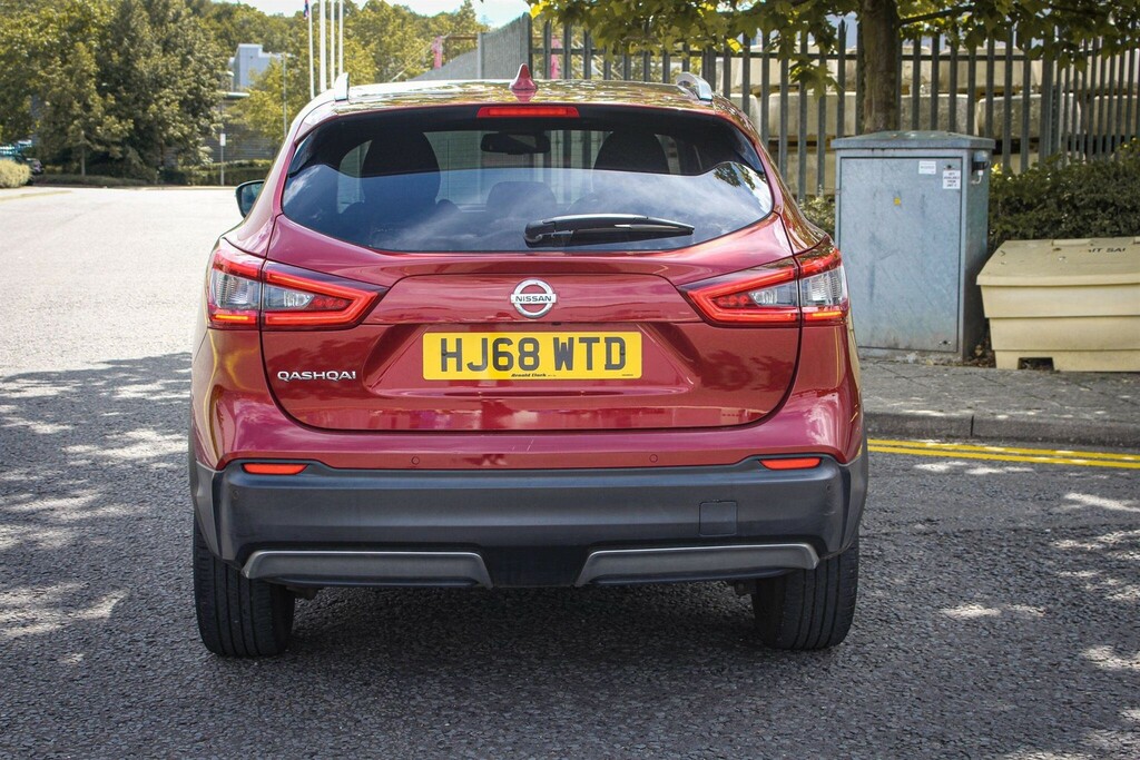 Nissan Qashqai 1.3 Dig-t N-connecta Euro 6 Ss HJ68WTD #6