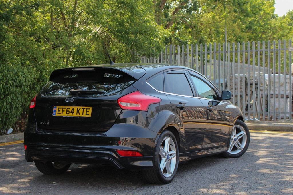Ford Focus 1.5 Tdci Zetec S Euro 6 Ss EF64KTE Black #5