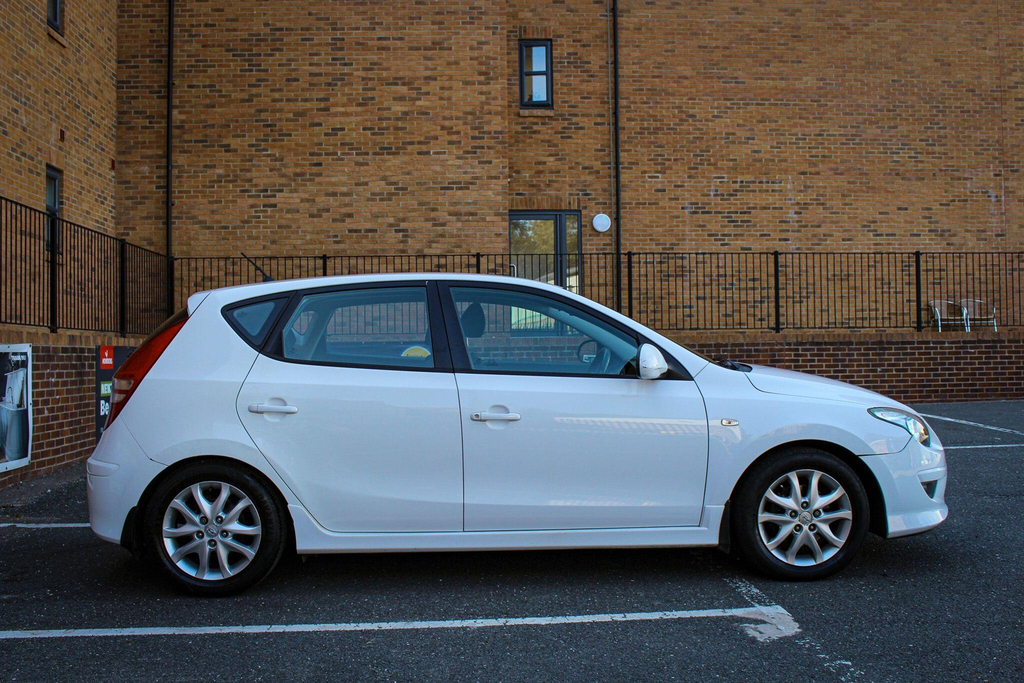 Hyundai I30 1.6 Crdi Comfort Euro 4  #4