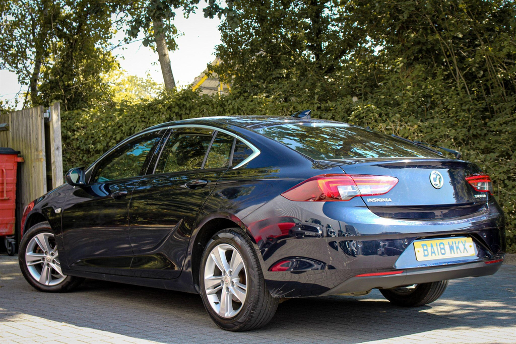 Vauxhall Insignia 1.6 Turbo D Ecotec Blueinjection Tech Line Nav Gra BA18WKX #3