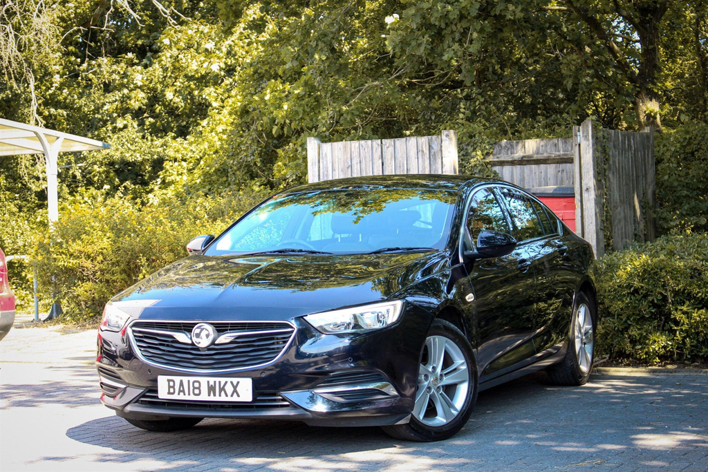 Vauxhall Insignia 1.6 Turbo D Ecotec Blueinjection Tech Line Nav Gra BA18WKX #2