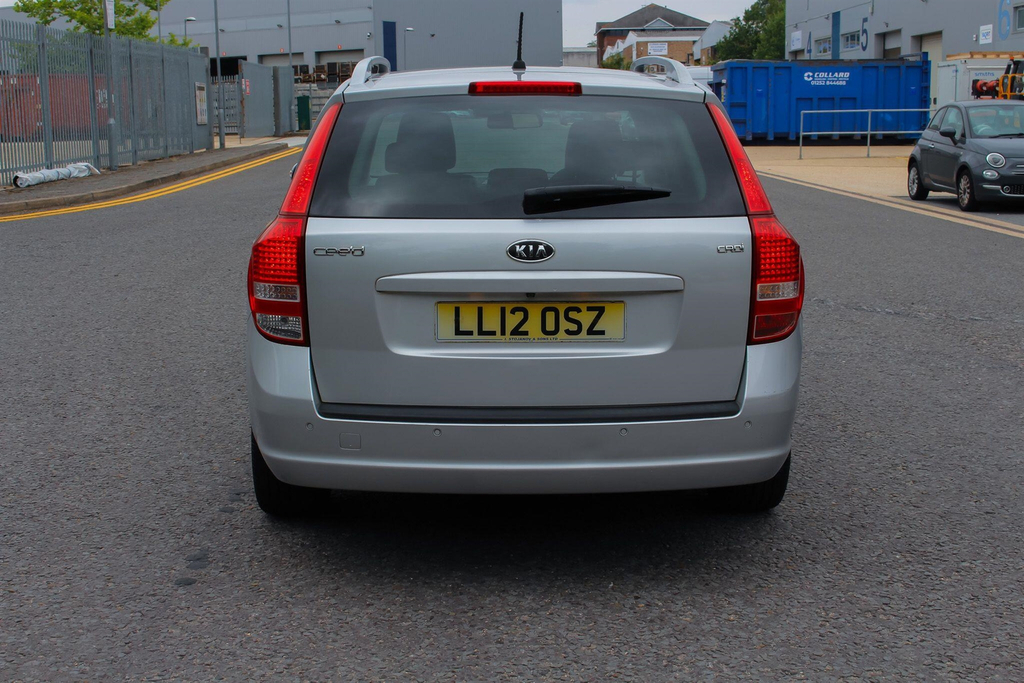 Kia Ceed 1.6 Crdi 4 Sportswagon Euro 5 #5