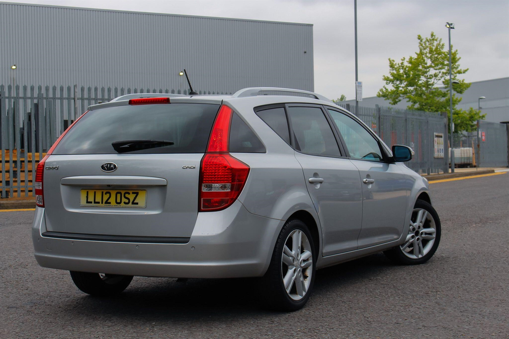 Kia Ceed 1.6 Crdi 4 Sportswagon Euro 5 #4